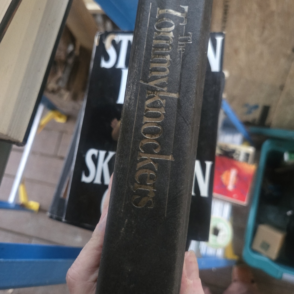 The Tommyknockers Hardcover Book